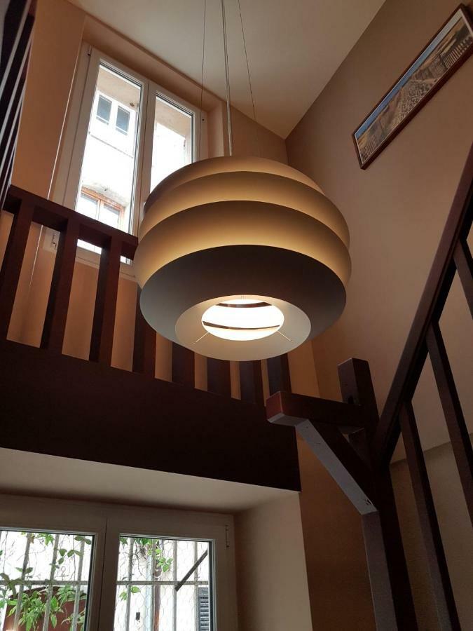 Apartment 2 Bedrooms 2 Bathrooms In Old